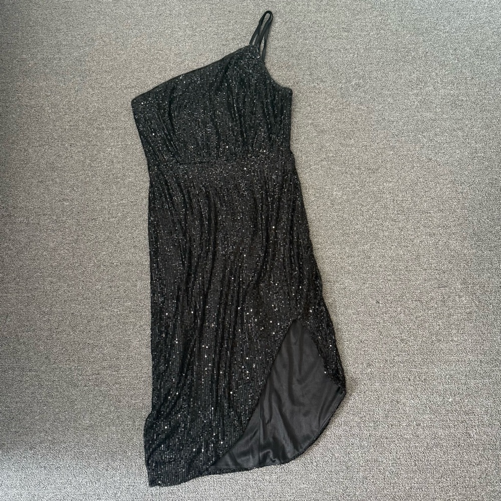 Kate Kasin Black One Shoulder All Over Sequin Formal Dress Size L Holiday Party